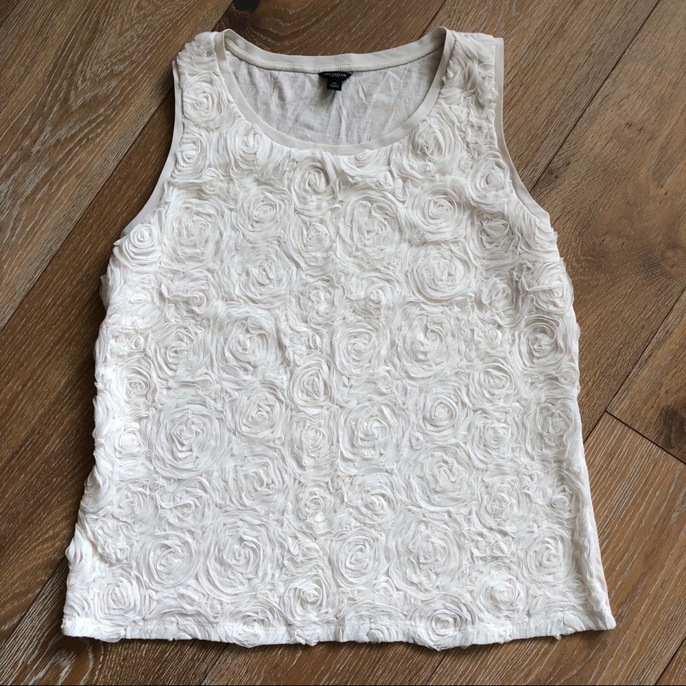 Ann Taylor floral texture tank